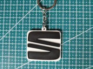 Keychain Seat 2 colors.