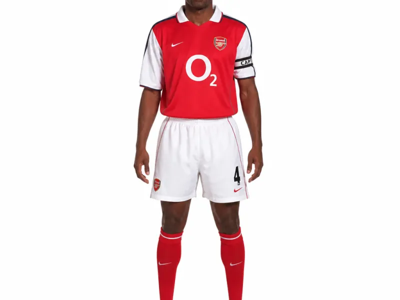 Patrick Vieira Figurine