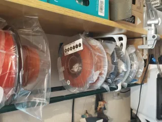 bajo leja estanteria FILAMENTO