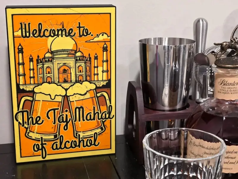 Taj Mahal Bar Lightbox