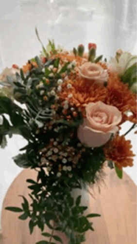 El jarrón de flores en espiral
