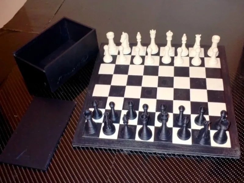 200毫米多色紧凑型国际象棋套装 STL 3MF