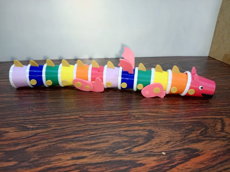 DRAGÓN ARTICULADO DE VASOS DESECHABLES: Edición de La Casita de Gaby