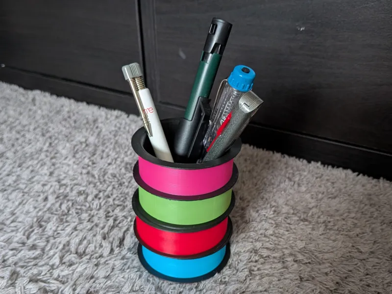 Stacked Spools - Pen Holder