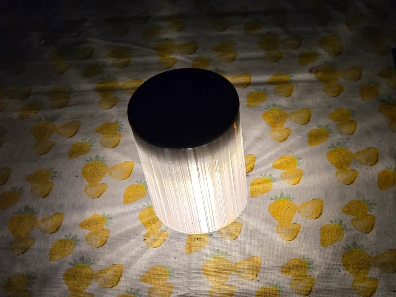 Einfache Solar LED Tischlampe
