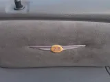 Chrysler door emblem-0