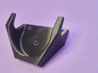 Skateboard Holder – Keep Your Board Off the Floor!