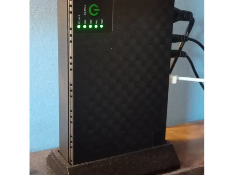 Stand / Base -18650 Router UPS