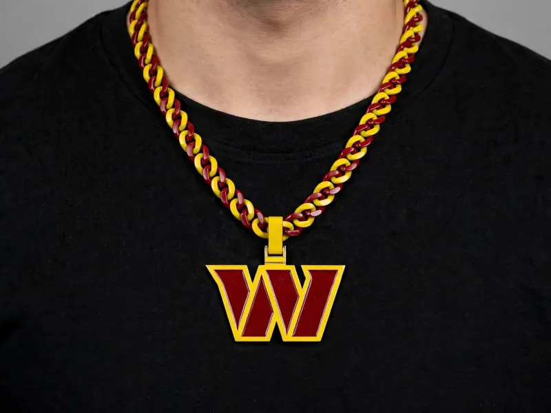 CADENA CUBANA DE WASHINGTON COMMANDERS