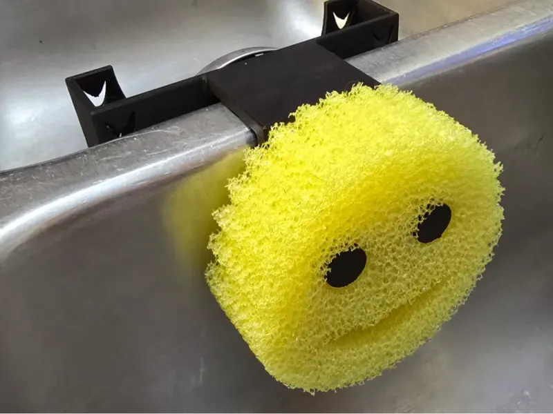 ScrubDaddy+With+Basket