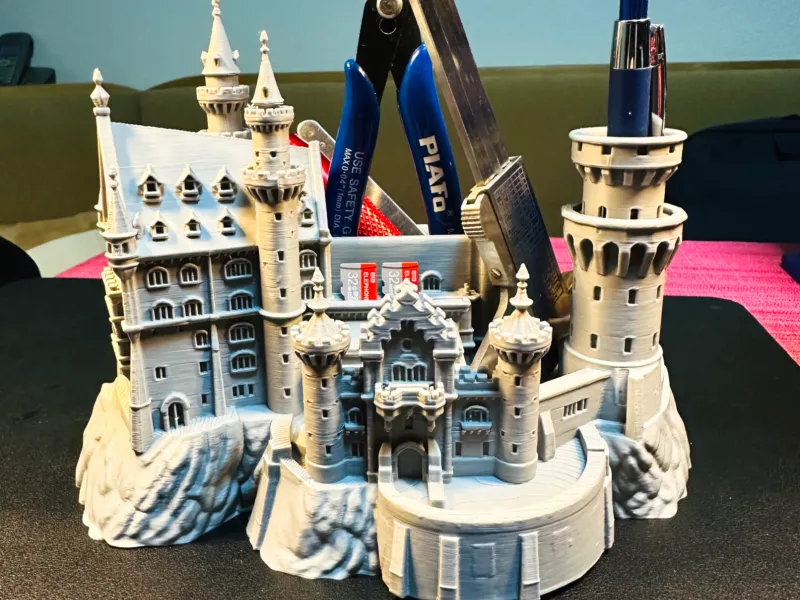 castle model with an integrated storage function