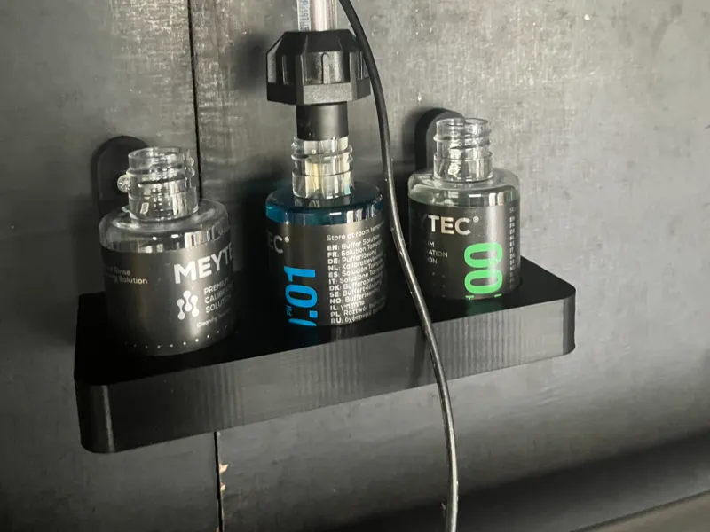 Supporto per liquidi di calibrazione per piscine