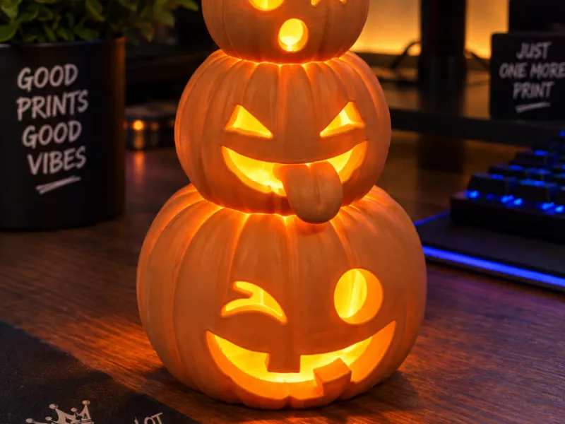 Pila di Jack-O'-Lantern Luminosi