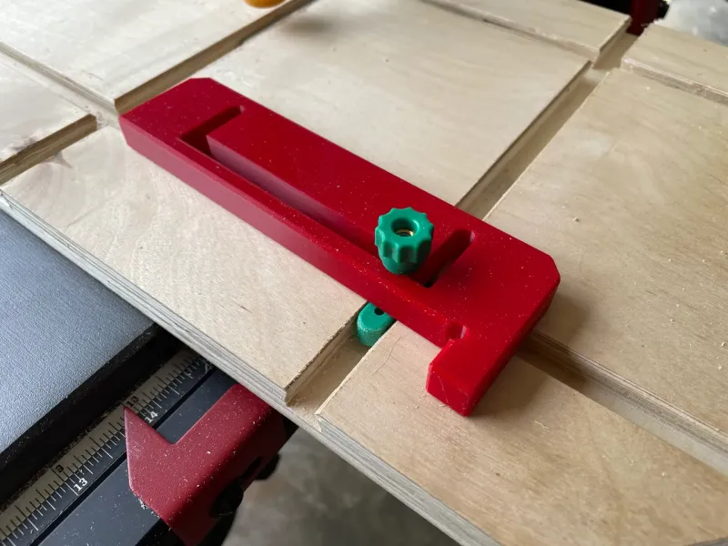 Microjig tapering Jig stop