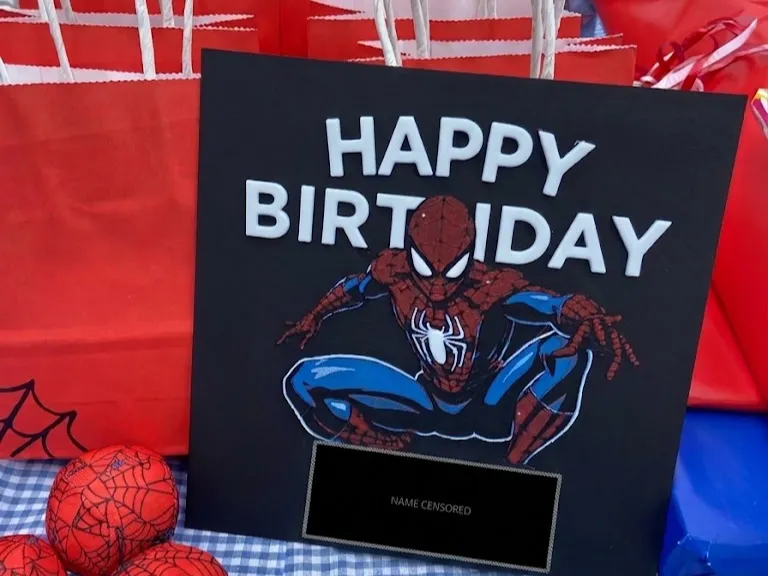 スパイダーマン ハッピーバースデー デコレーション（4色）