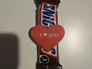Snickers Heart Clip
