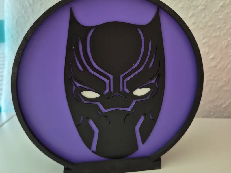 BlackPanther Plate für LogoLight