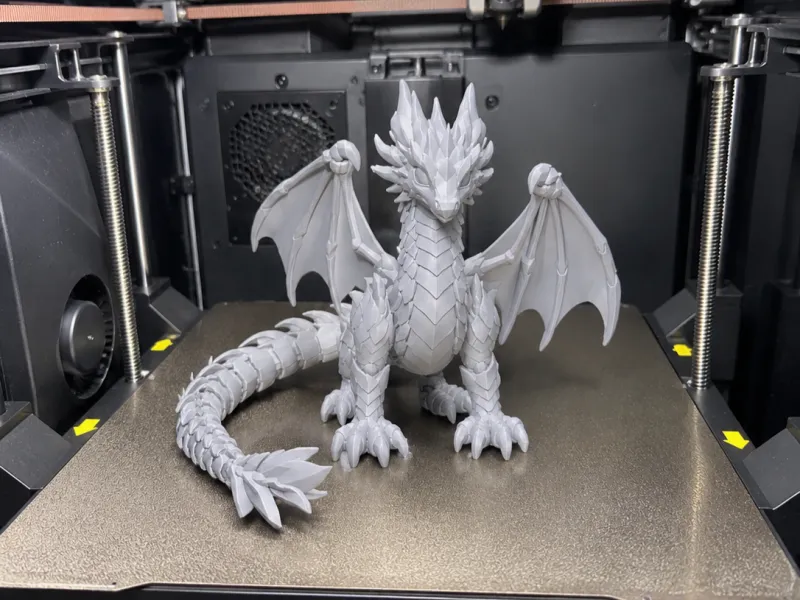NebulaScale Dragon – Fantasy Dragon Figur