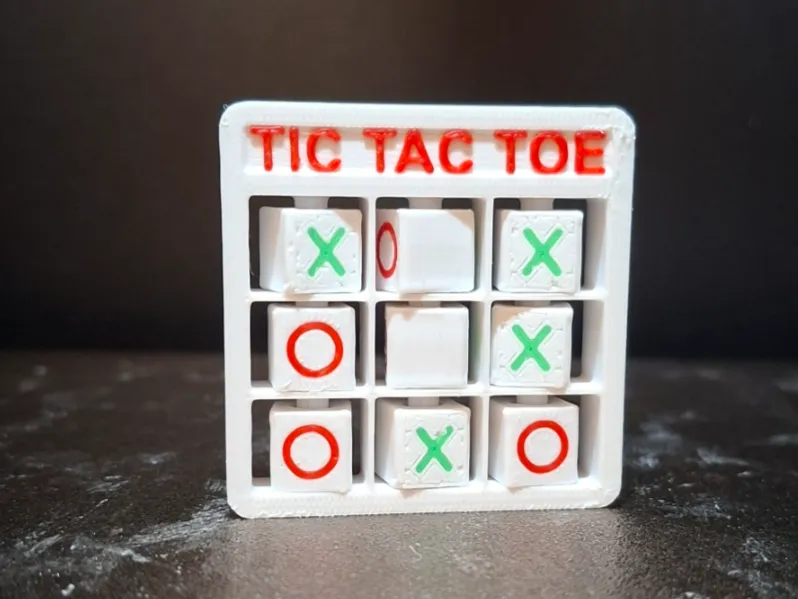 TicTacToe Keychain CFS needed - Porte-clé jeu morpion