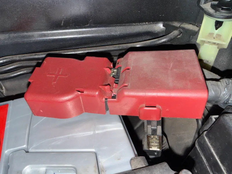 Infiniti EX/FX/QX "plus" connector cover