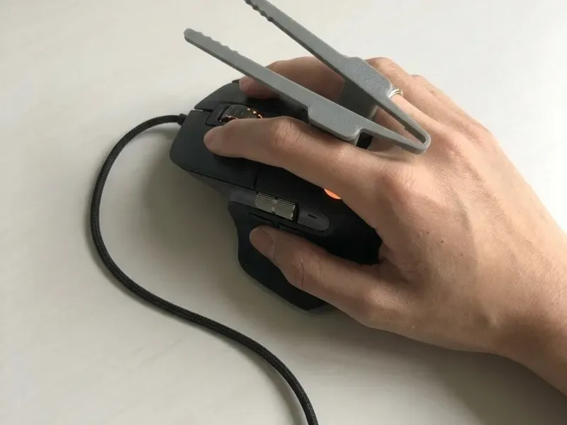 Gamer Snack Finger / Chip Grabber