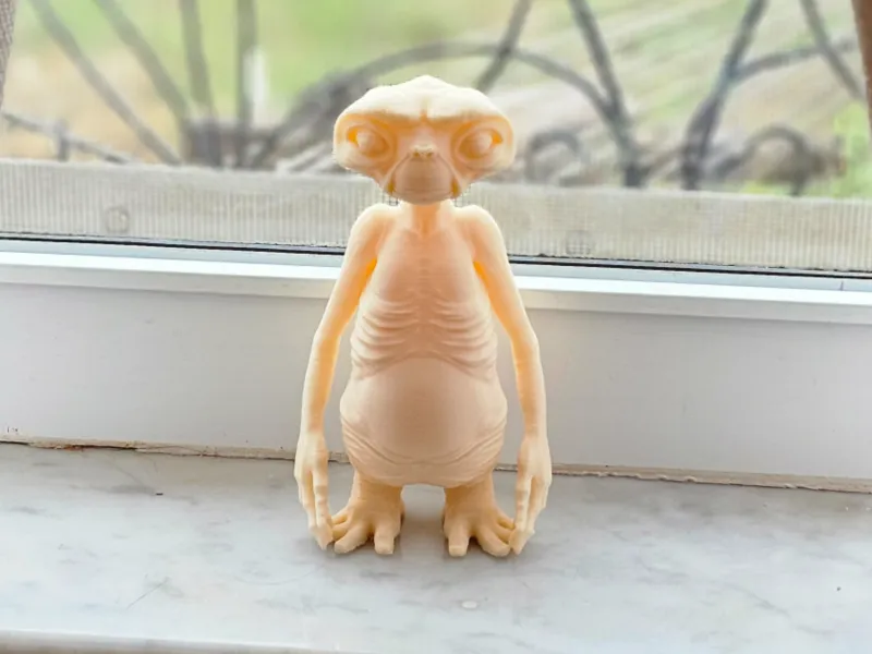 E.T (Extra Terrestrial )  HD