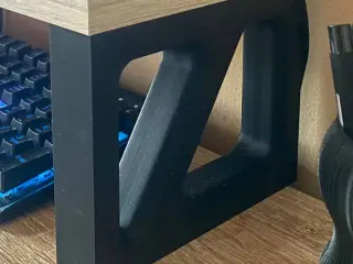 Monitor holder