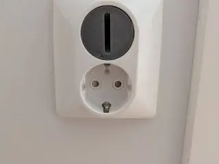 Outlet plug