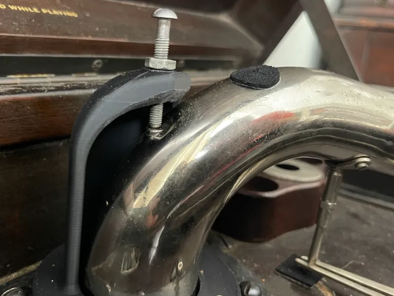 Victrola VV 4-3 Tone Arm Support
