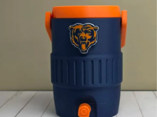 Bears water jog can koozie