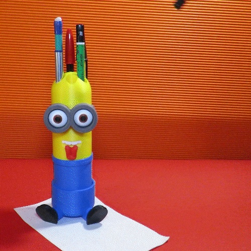 MINION PEN & PENCIL HOLDER