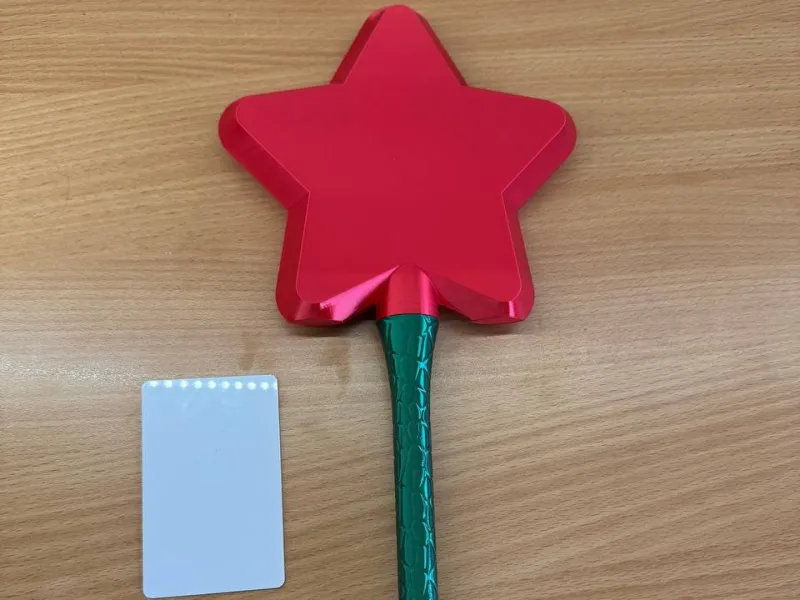 Star wand for credit card