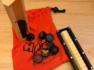 Hive Carry Case