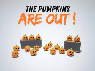 PUMPKINS ARE OUT / GRIMACING PUMPKINS / HALLOWEEN