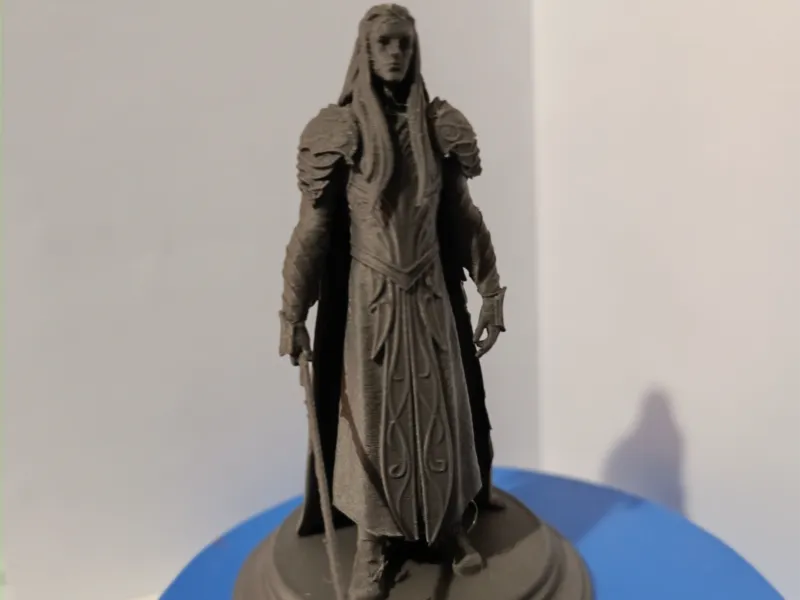 Sauron nell anello del Potere