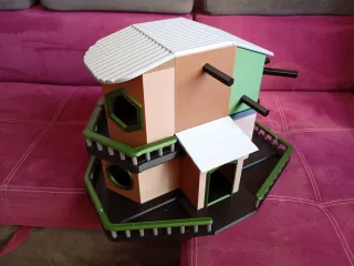 Insane huge Bird Villa