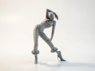 Fashion Girl Figurine Female Figure 3D Printable