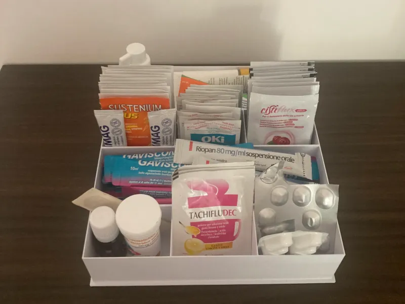 Contenitore scatola Organizer per farmaci e medicine