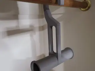 Filament Hanger