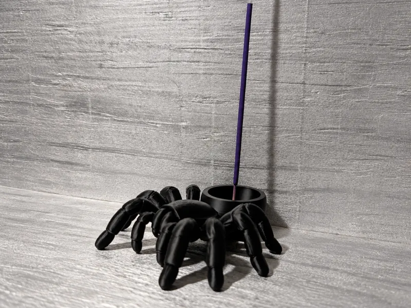 Spidey Scents - Um Porta-Incenso Assustador e Rastejante