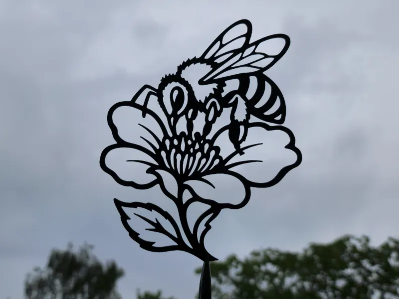 Arte de Parede 2D Abelha e Flor
