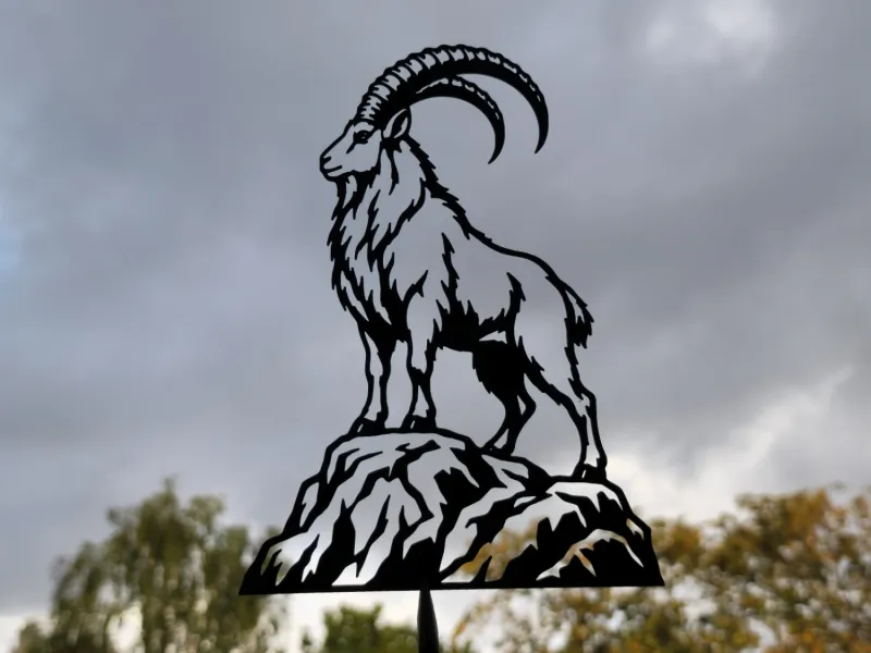 Decorazione da parete con stambecco