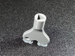 Key for Yellow Trash Bins (Triangular / 3-Sided)