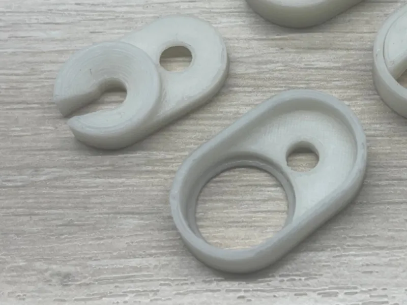 Curtain gliders pin holder