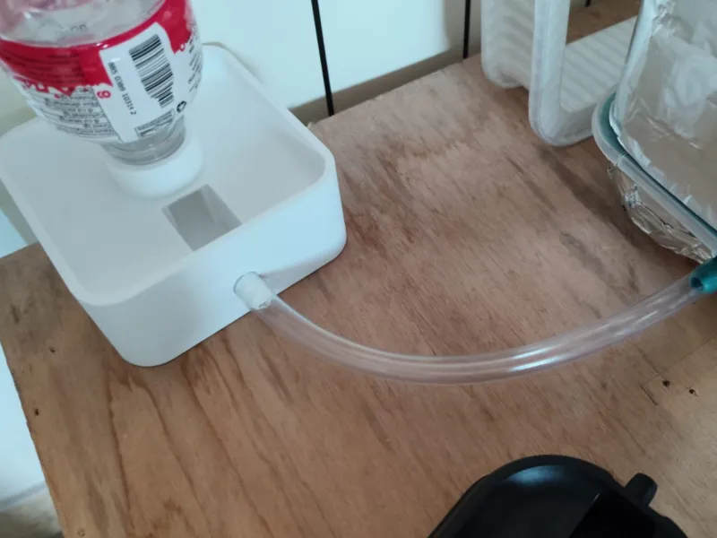 Incubator Bottle Holder