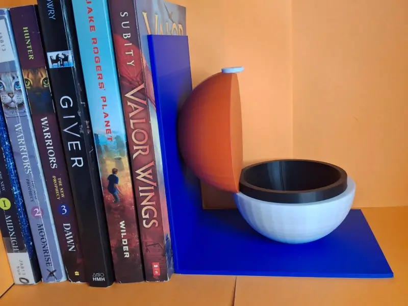 Pokémon ball book end