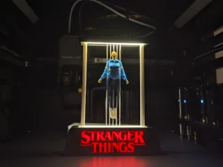 Max - Illuminated Stranger Things String Art