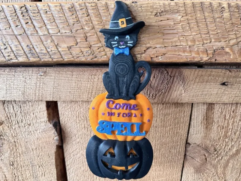 Salem Totem: Come In for a Spell Sign