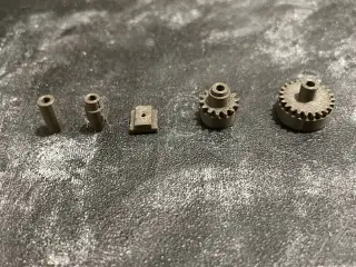 HO Scale General Internal Repair