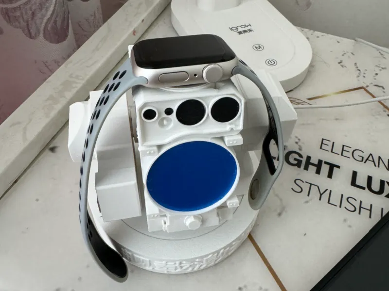 Rechargeable Shipborne Laser Weapon Bracelet